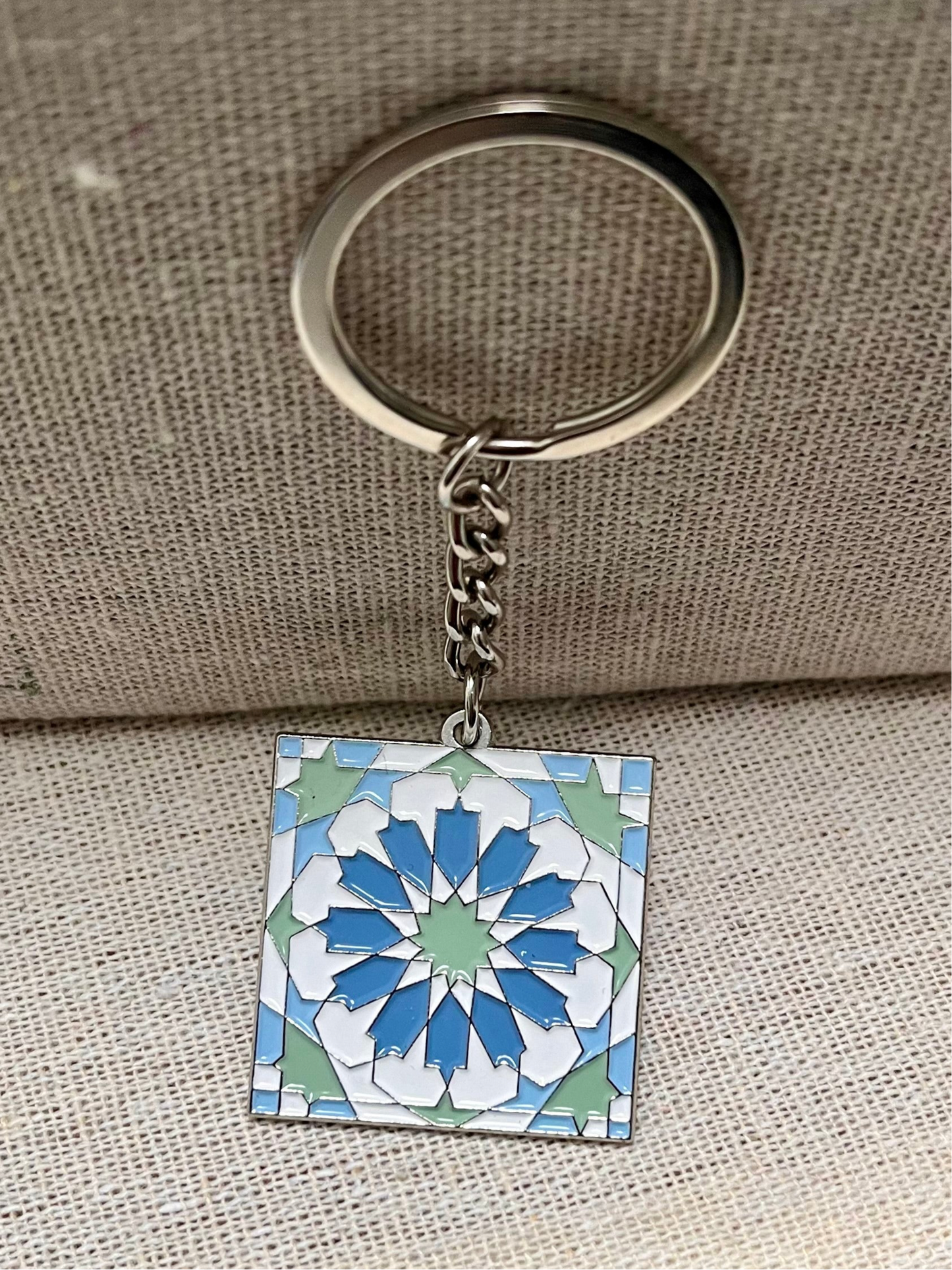 Moorish Knot Keyring - Light Blue